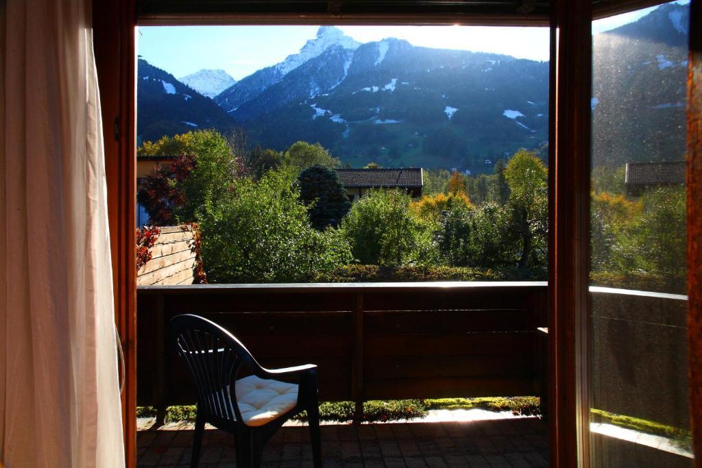 Hotel Auhof Schruns Quarto foto